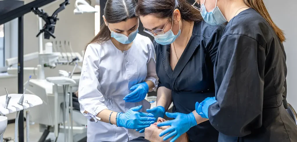 تحصیل دندانپزشکی در ترکیه